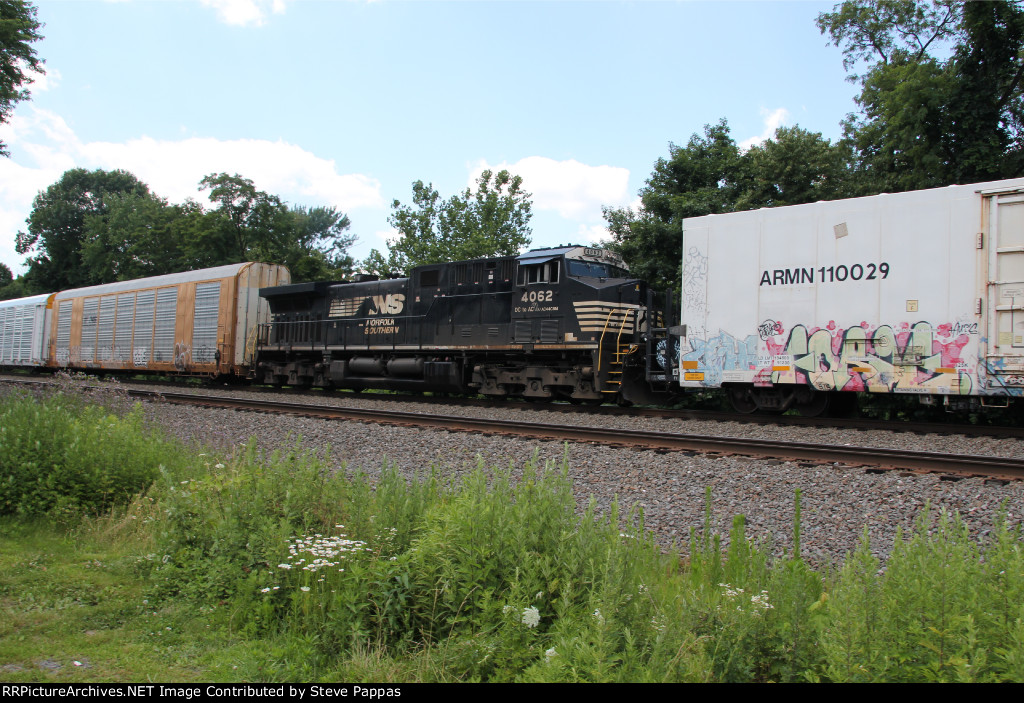 NS 4062 as a DPU on train 39G